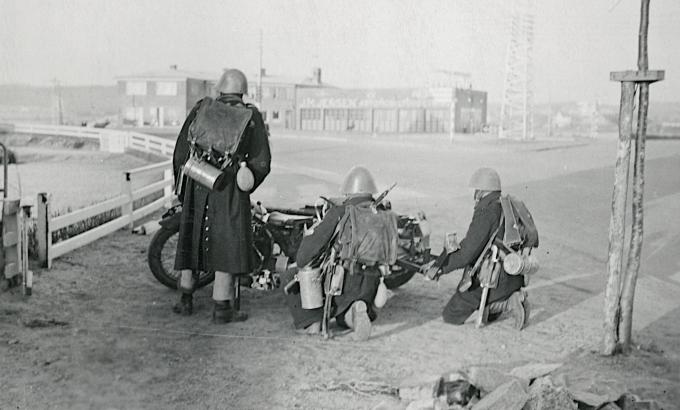 Dansk stilling i den sydlige udkant af Aabenraa om morgenen den 9. april 1940. Dansk stilling i den sydlige udkant af Aabenraa om morgenen den 9. april 1940.