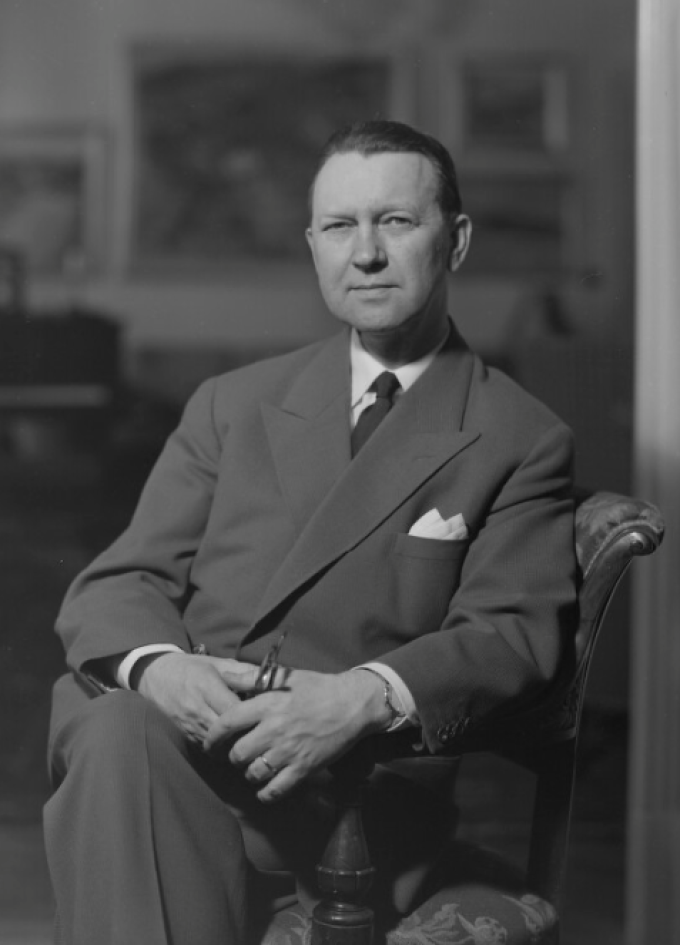 H.C. Hansen fotograferet i 1959. H.C. Hansen fotograferet i 1959.