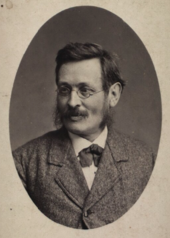 Peter Vilhelm Grove. Foto fra 1881. Peter Vilhelm Grove. Foto fra 1881.