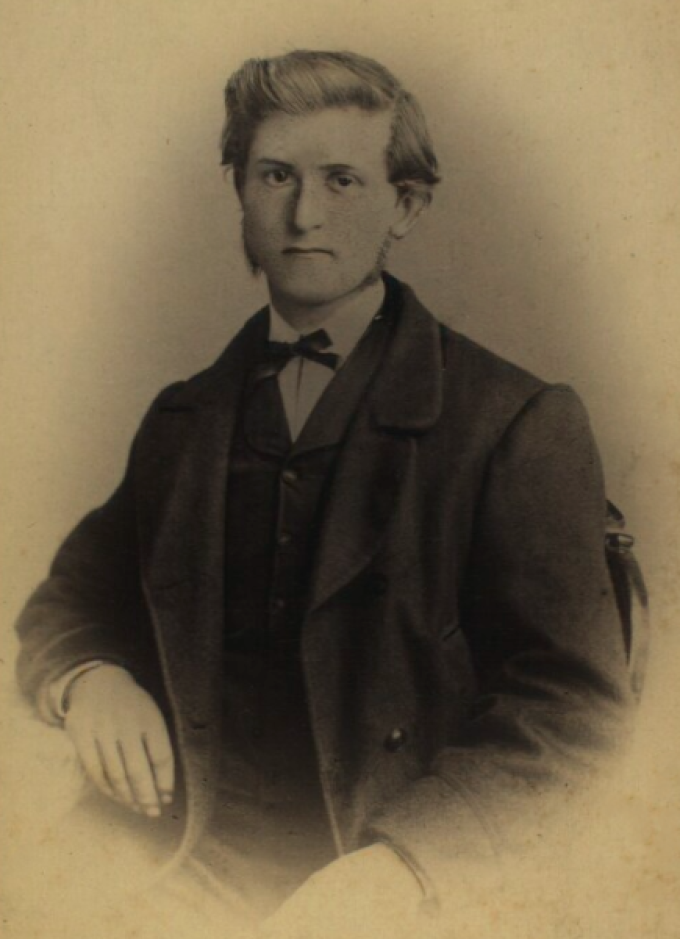 Karsten Thomsen. Foto fra 1880'erne. Karsten Thomsen. Foto fra 1880'erne.
